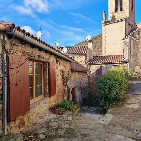 Hébergement de vacances Mandaline Avec Jacuzzi Intérieur *